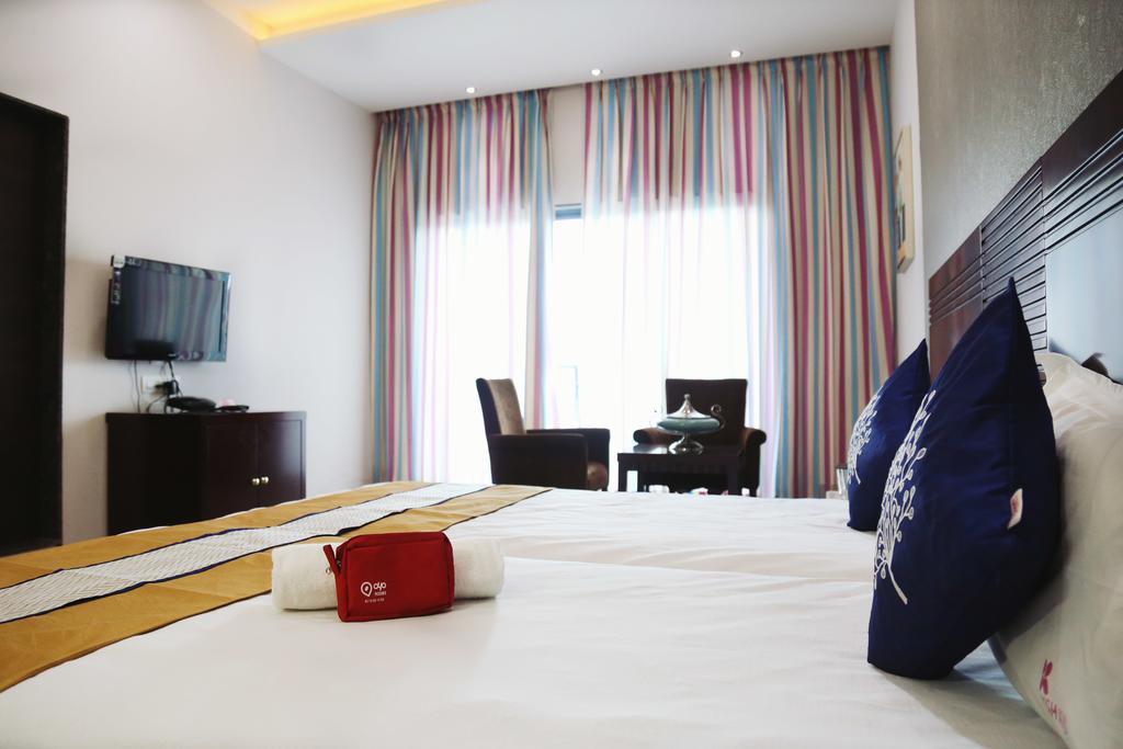 Oyo 710 Hotel Kshitij Пюн Екстериор снимка