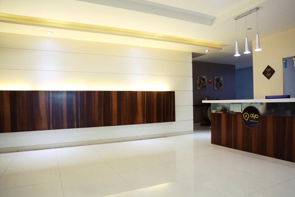 Oyo 710 Hotel Kshitij Пюн Екстериор снимка