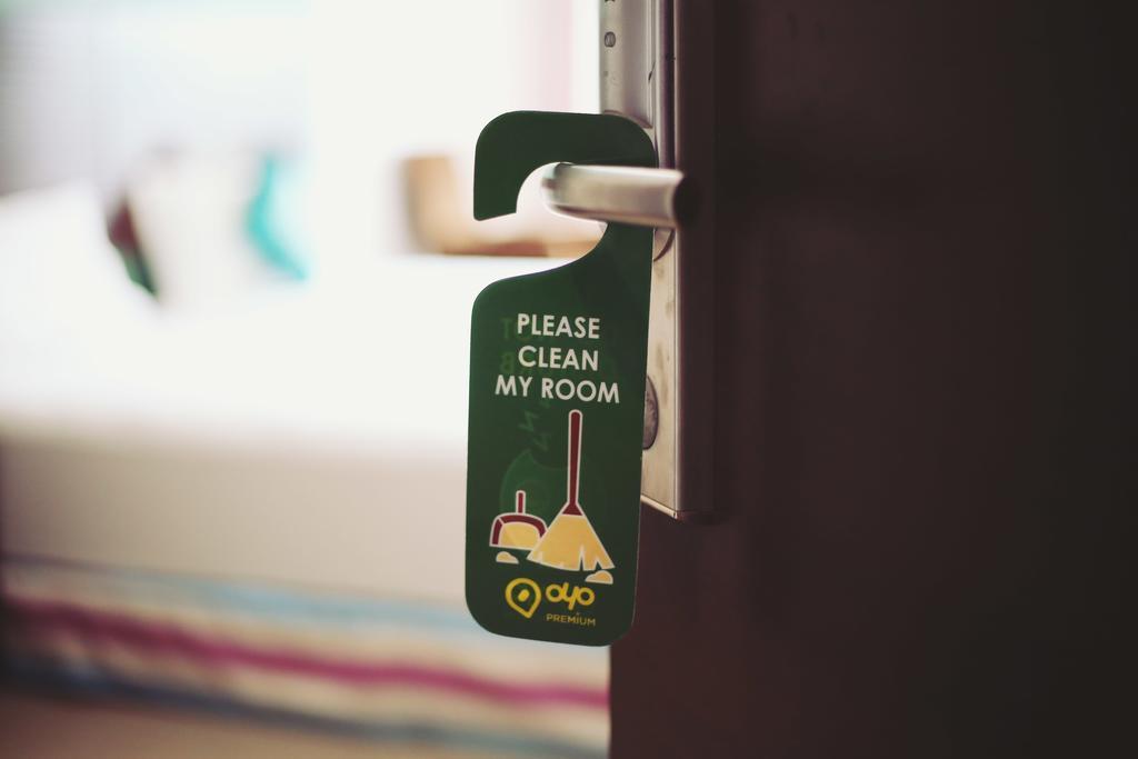 Oyo 710 Hotel Kshitij Пюн Екстериор снимка