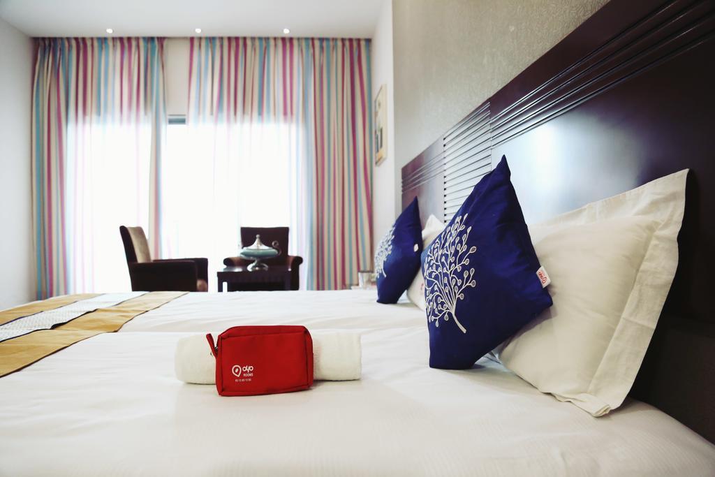 Oyo 710 Hotel Kshitij Пюн Екстериор снимка